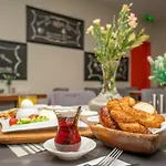 The Gate Atasehir Finance Centre Отель 3*