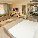 The Gate Atasehir Finance Centre 3*