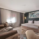 The Gate Atasehir Finance Centre Отель 3*