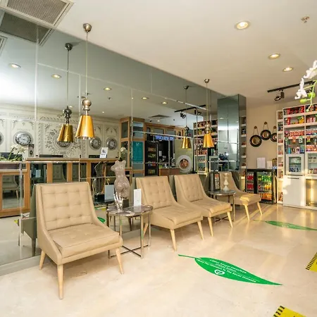 The Gate Atasehir Finance Centre Hotel 3*