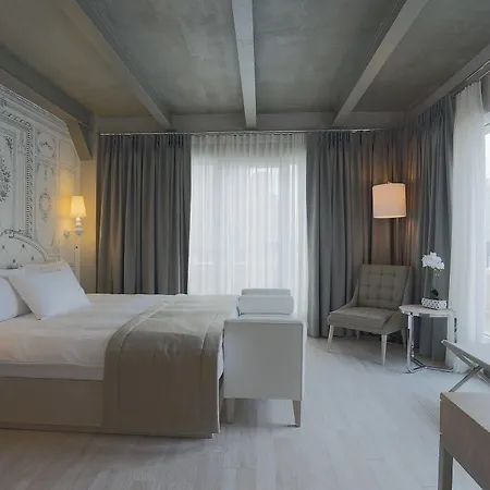 The Gate Atasehir Finance Centre Hotel 3*